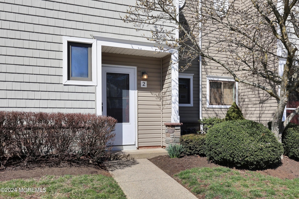 2 Elizabeth Court - Photo 3