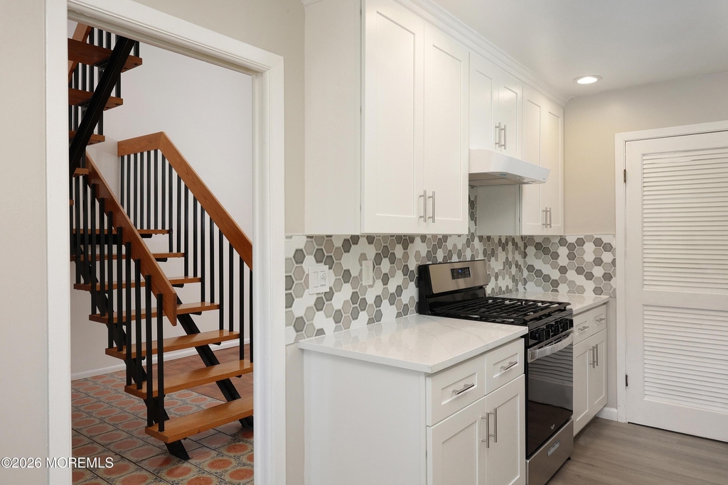 2 Elizabeth Court - Photo 7