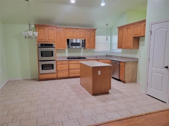 1424 Chapman Drive - Photo 2