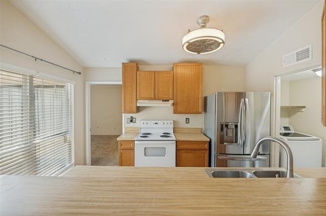 7305 Pineberry Road - Photo 8