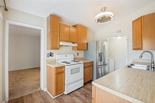 7305 Pineberry Road - Photo 9