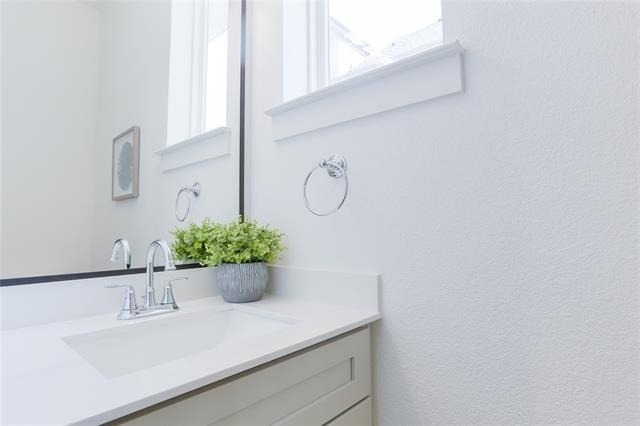 2805 Weisenberger Street - Photo 10