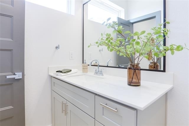 2805 Weisenberger Street - Photo 14