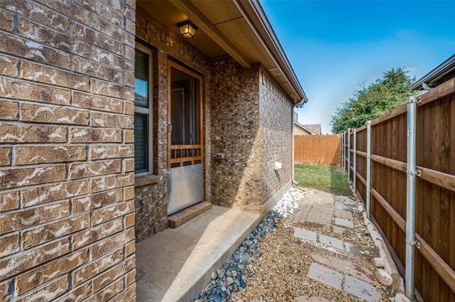 9908 Pronghorn Road - Photo 22