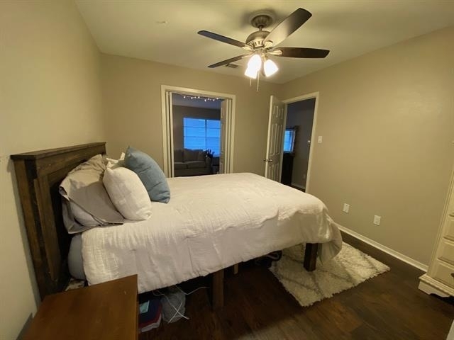 1107 N Locust Street - Photo 8