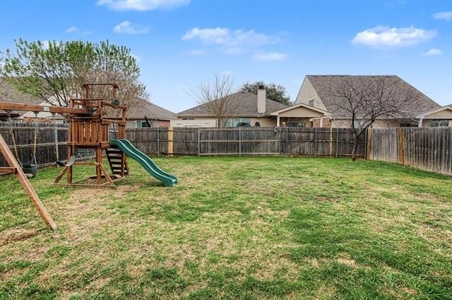 5016 Meridian Lane - Photo 32