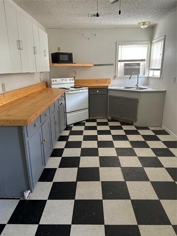 1130 Lewis - Photo 6
