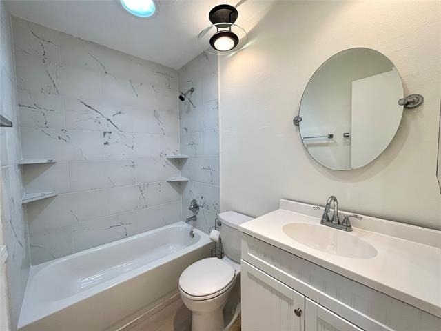 802 Kingswood Avenue - Photo 3