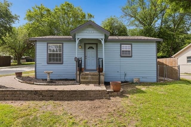 1516 Baxley Street - Photo 0