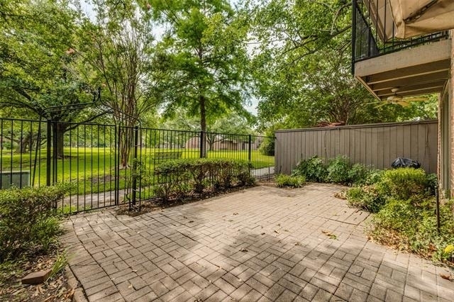 12202 Montego Plaza - Photo 24