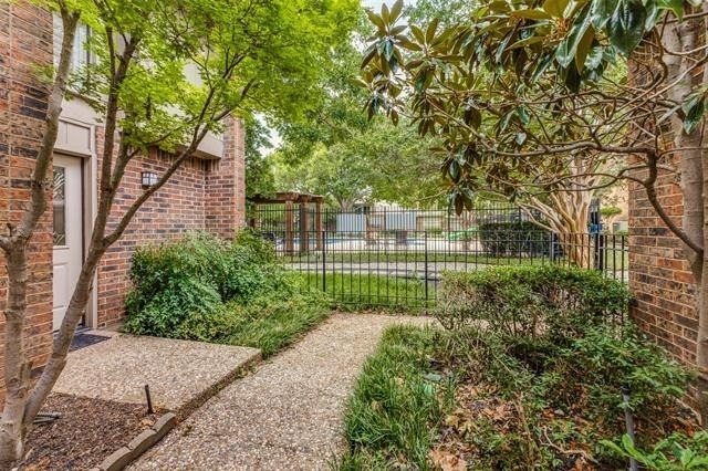 12202 Montego Plaza - Photo 2