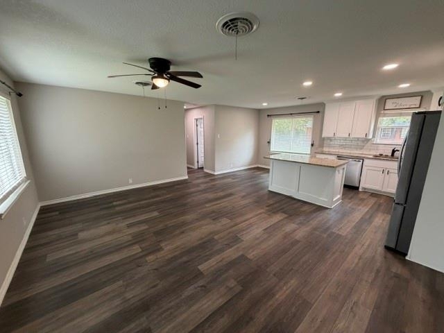 1311 Manor Drive - Photo 2