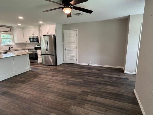 1311 Manor Drive - Photo 3
