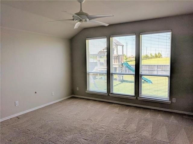 2200 Fieldcrest Drive - Photo 11