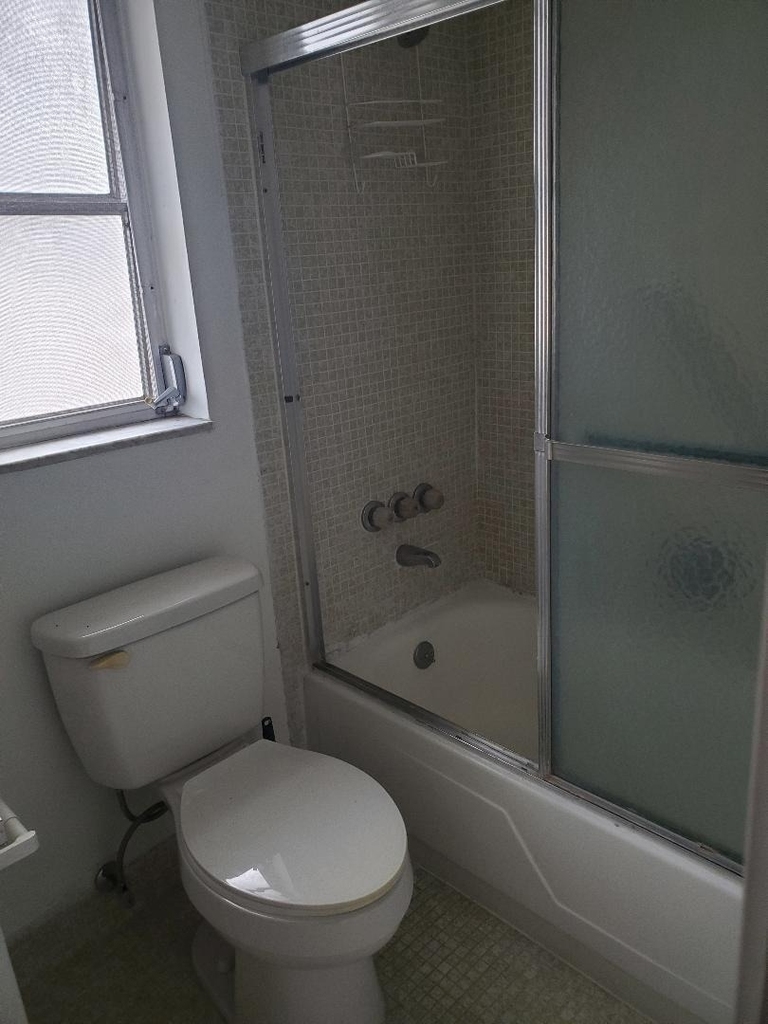 110 Stratford H - Photo 8