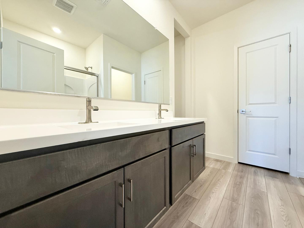634 W Red Hawk Court - Photo 17