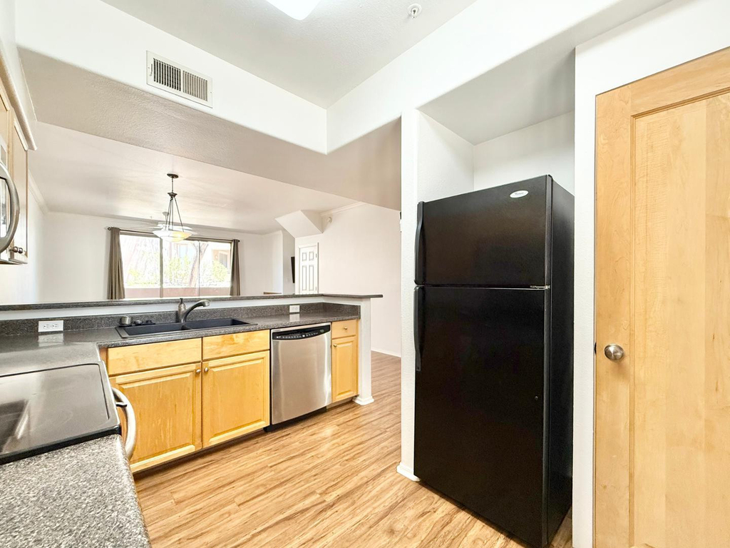 19777 N 76th Street - Photo 11