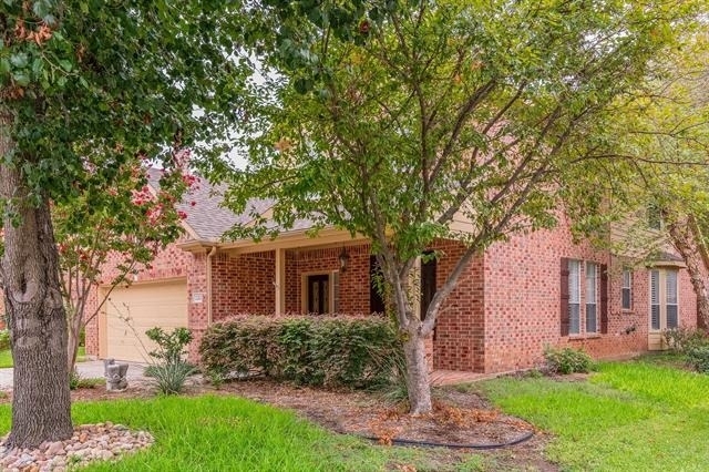 2212 Bayou Court - Photo 3