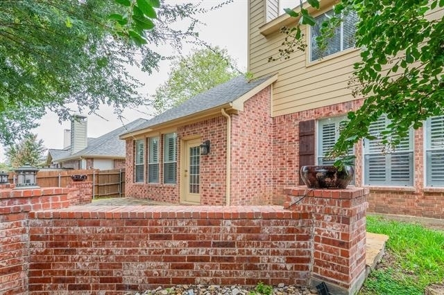 2212 Bayou Court - Photo 32