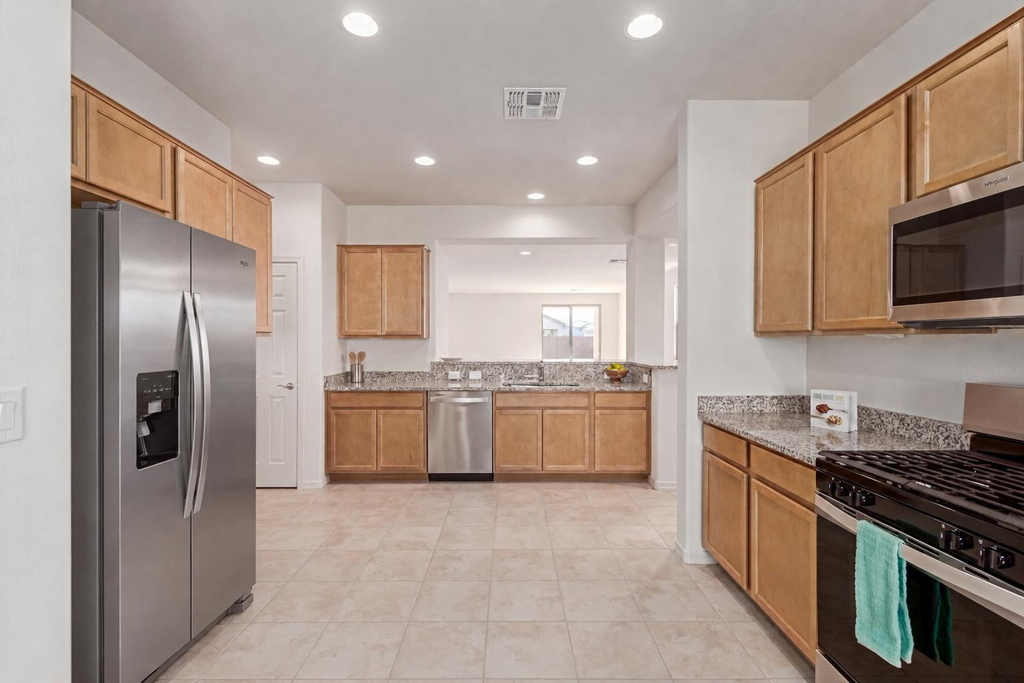 7143 W Coles Road - Photo 2