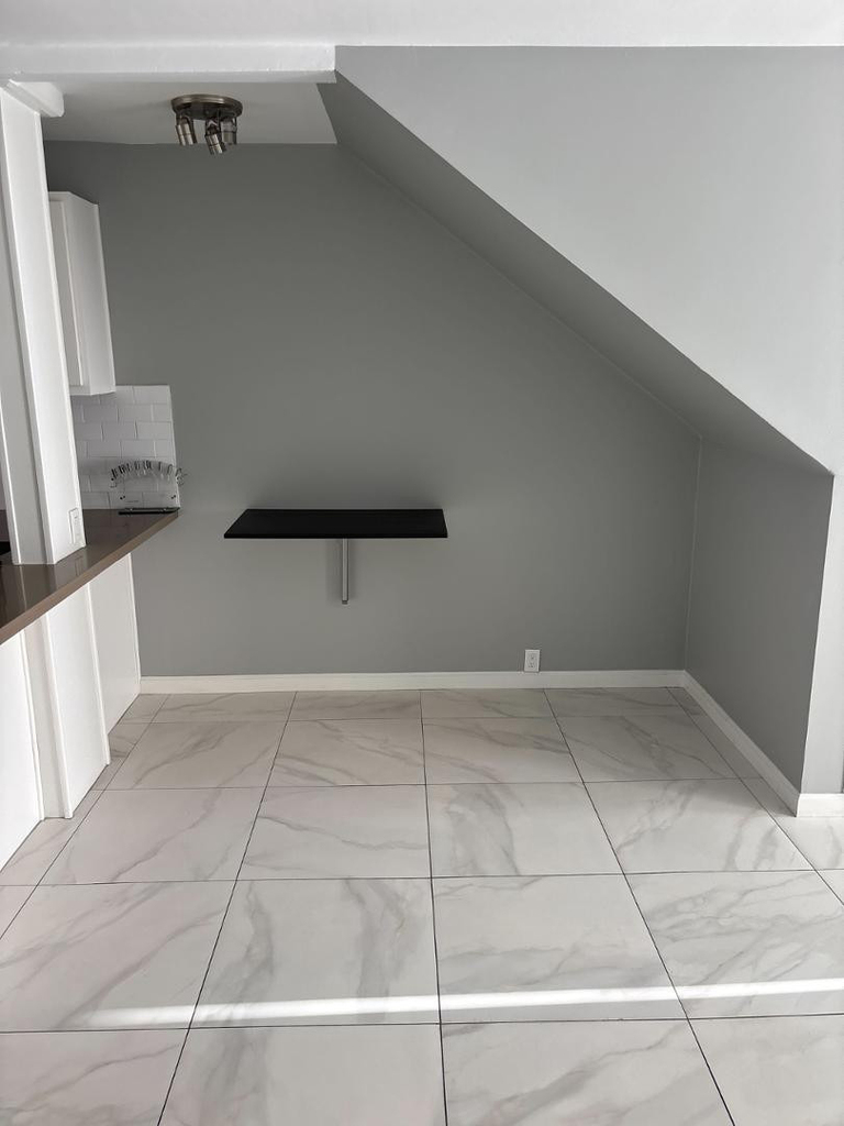 1820 E Morten Avenue - Photo 9