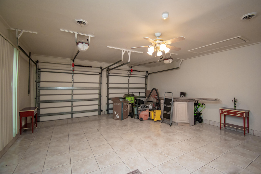 9708 Erica Court - Photo 35