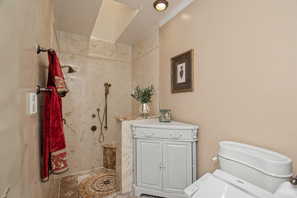 9708 Erica Court - Photo 30