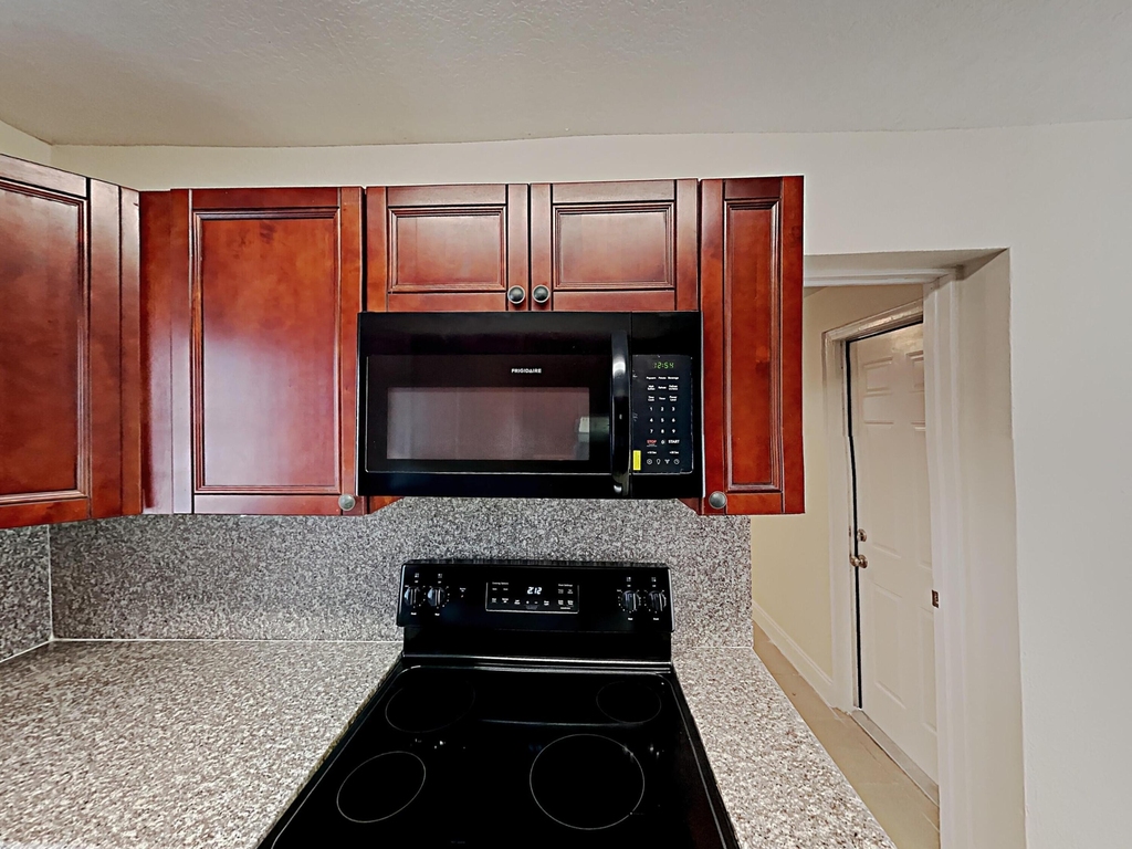 1230 Sw 6th Avenue - Photo 13