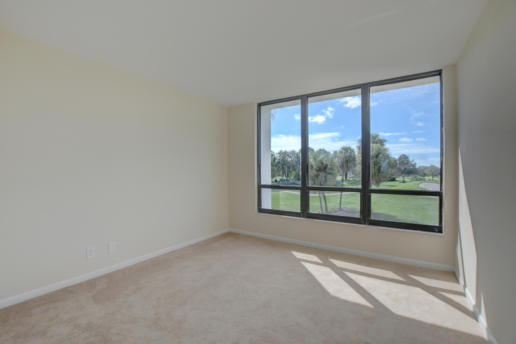 6797 Willow Wood Drive - Photo 16