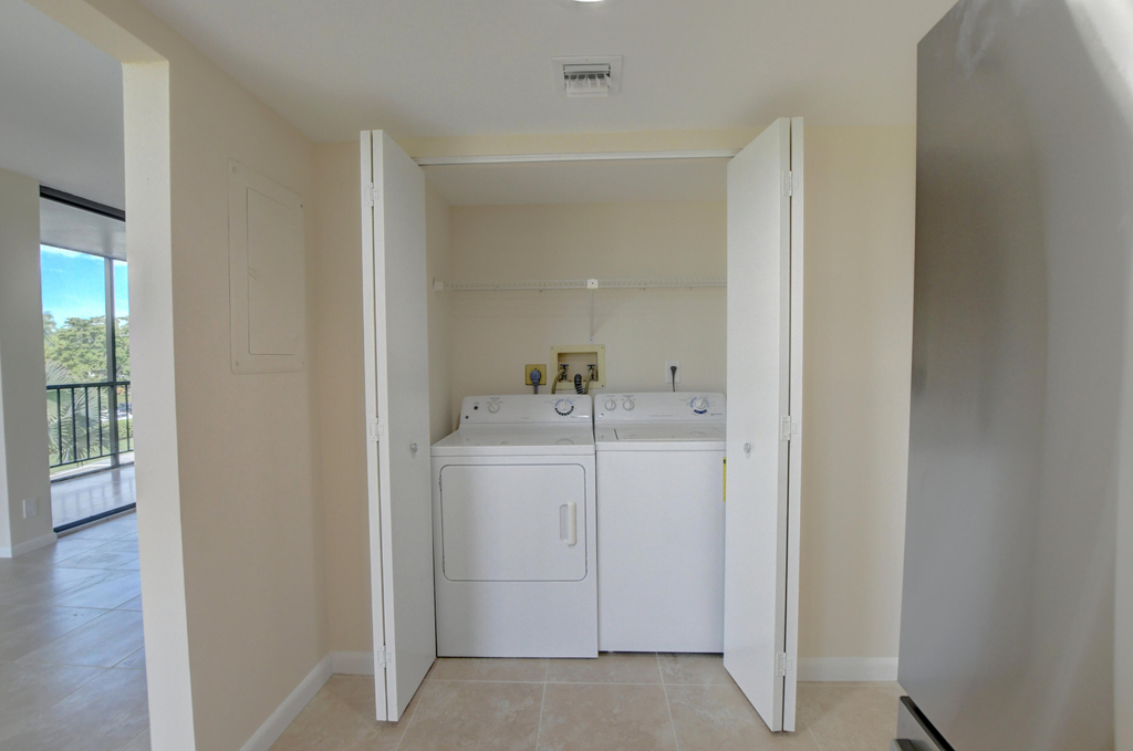 6797 Willow Wood Drive - Photo 8