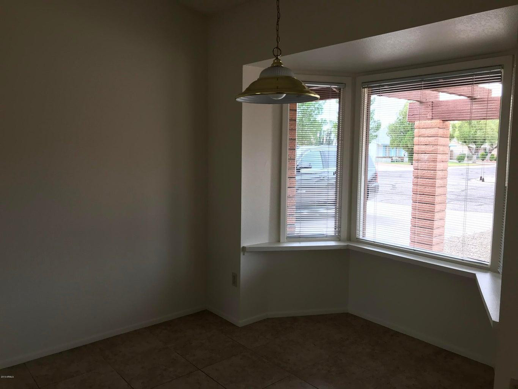 13243 N 47th Place - Photo 10