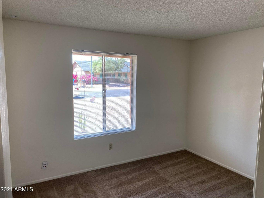 13243 N 47th Place - Photo 15