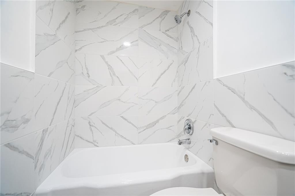 1110 N Riverside Drive - Photo 11