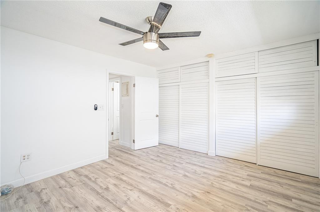 1110 N Riverside Drive - Photo 10