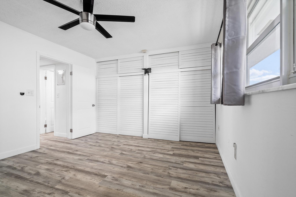1110 N Riverside Drive - Photo 22