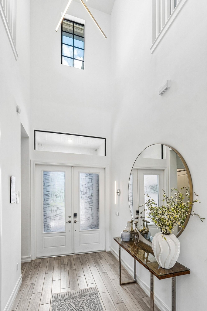 8795 Grand Prix Lane - Photo 37