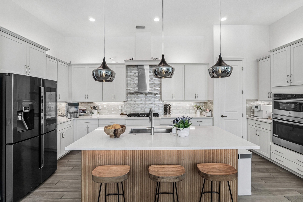 8795 Grand Prix Lane - Photo 40
