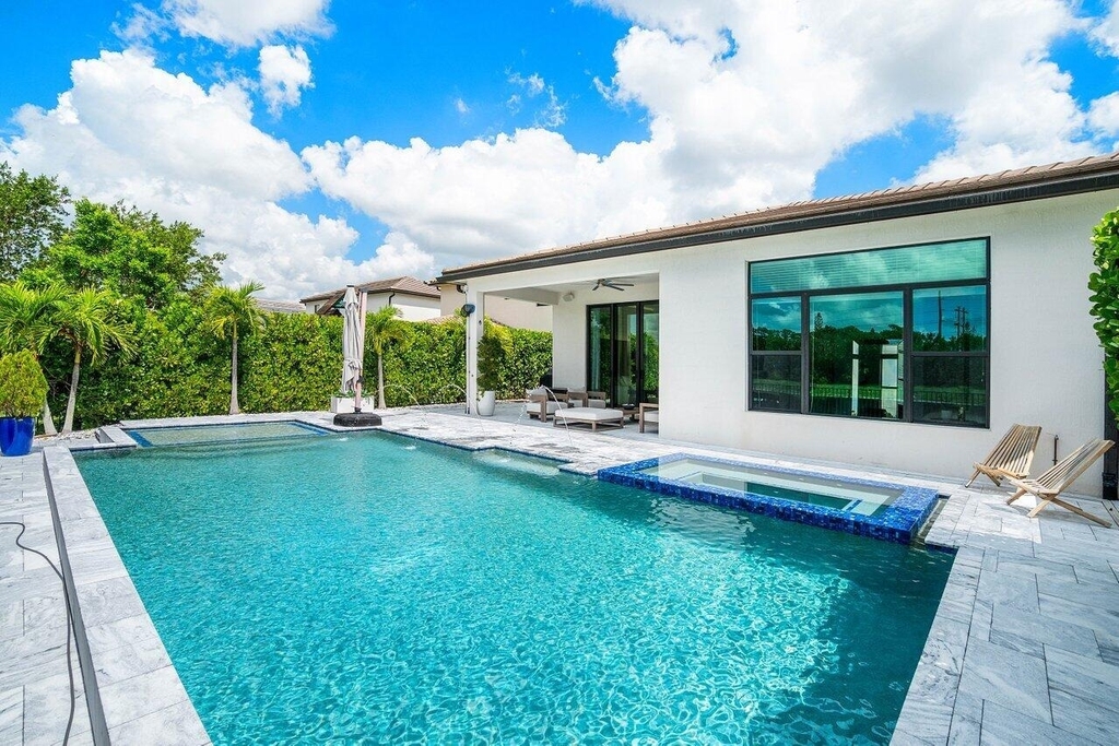 8795 Grand Prix Lane - Photo 22