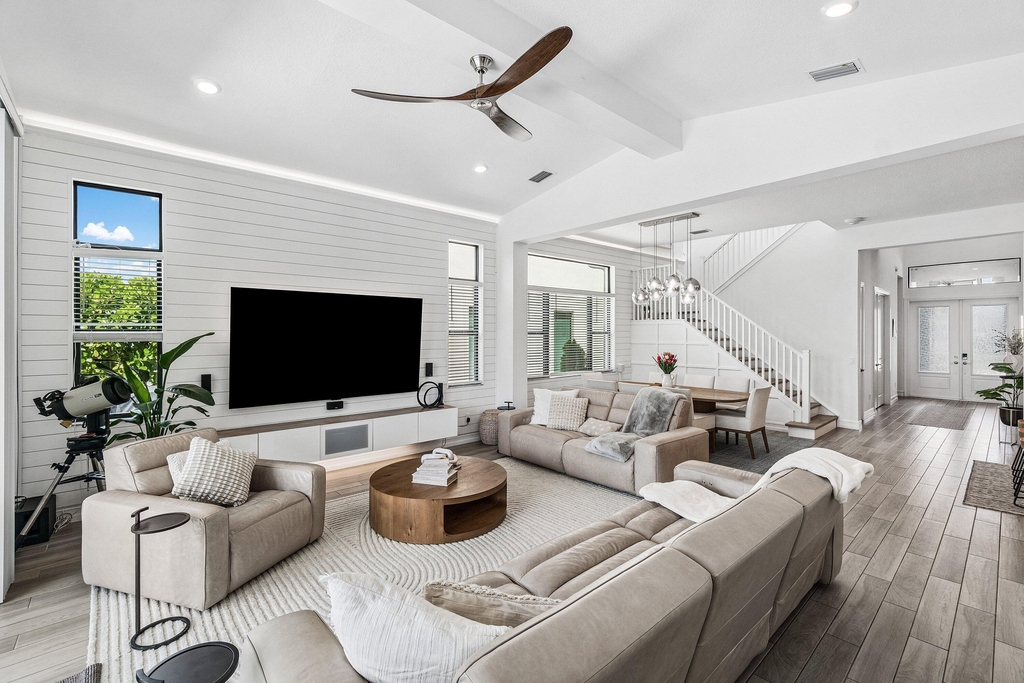 8795 Grand Prix Lane - Photo 45