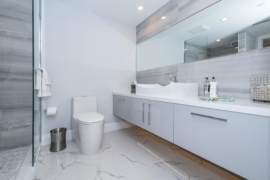 120 Se 5th Avenue - Photo 18