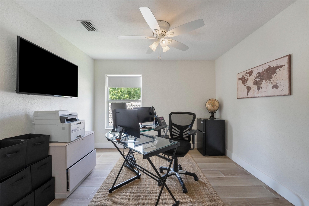 4033 Bluff Harbor Way - Photo 12