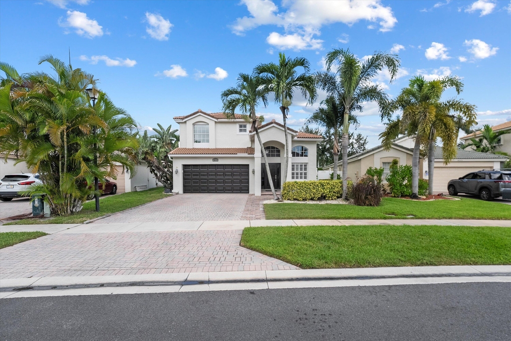 4033 Bluff Harbor Way - Photo 1
