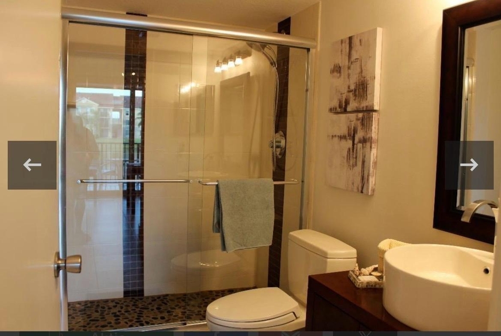 808 Villa Circle - Photo 0