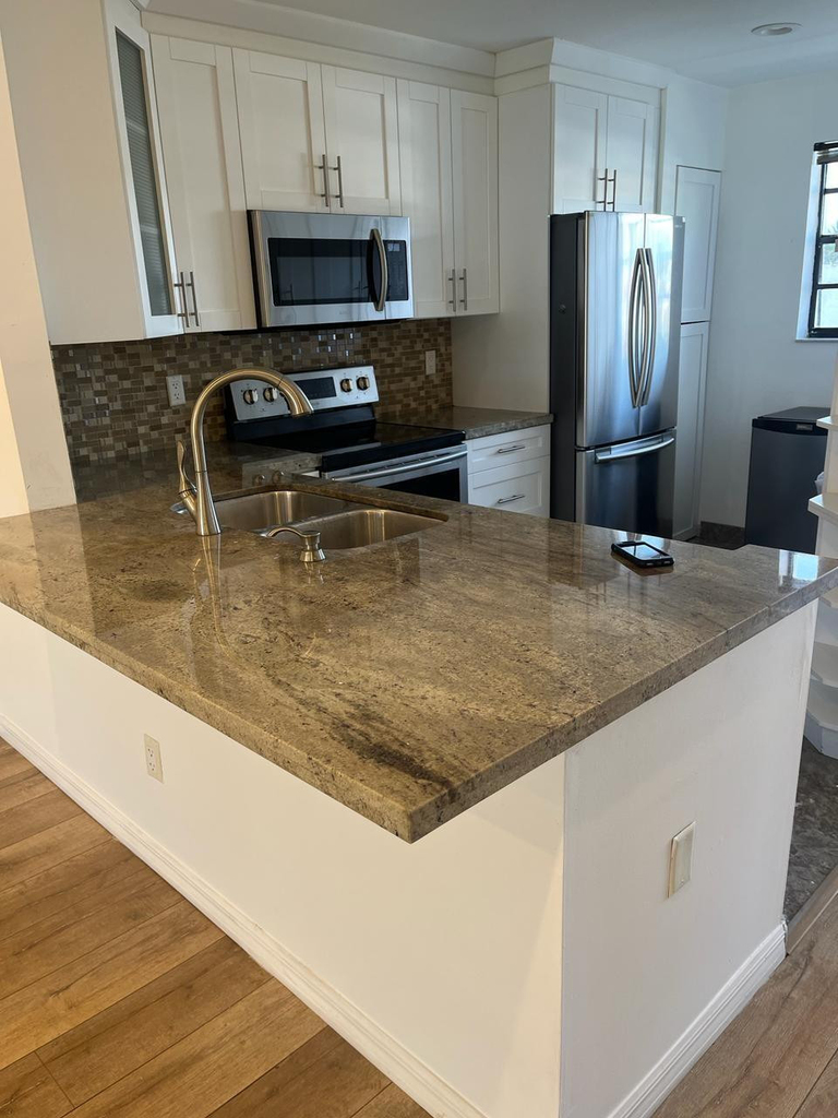 283 Nw 36th Avenue - Photo 4