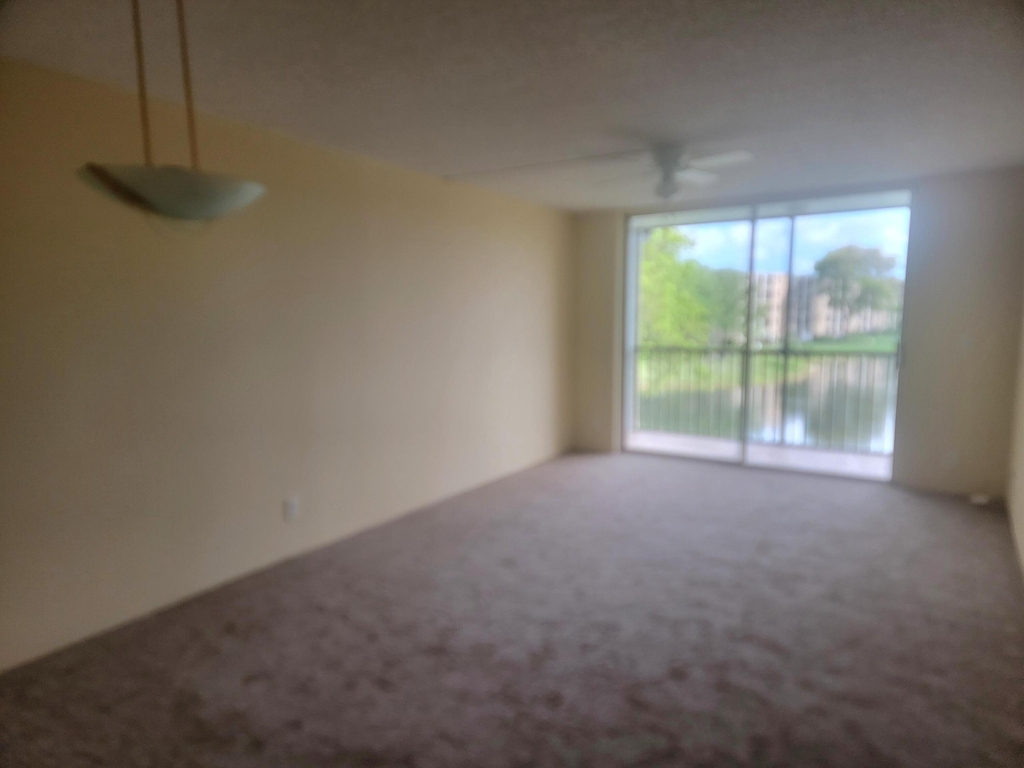 7900 Nw 50th Street - Photo 3
