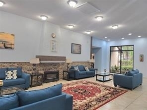 7900 Nw 50th Street - Photo 17