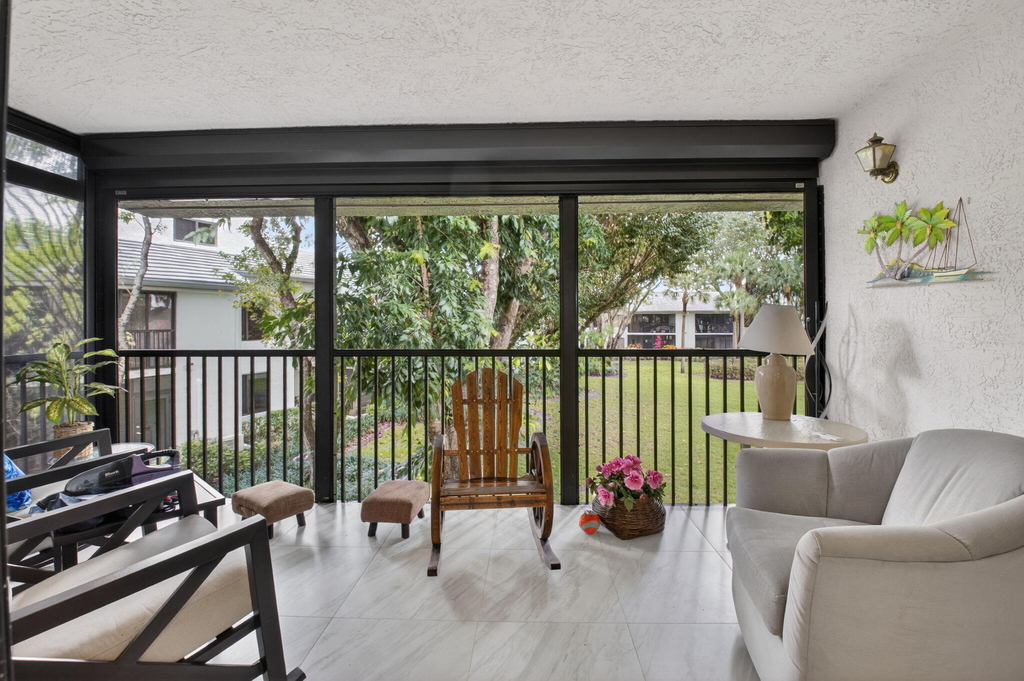 7563 Glendevon Lane - Photo 26
