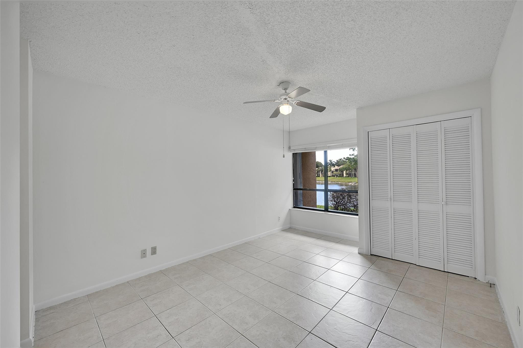 2297 Sw 15th Street - Photo 12