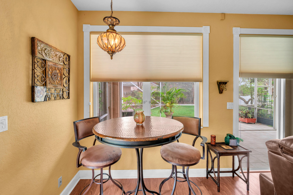 1888 Sw 53rd Avenue - Photo 8