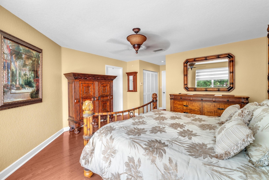 1888 Sw 53rd Avenue - Photo 22